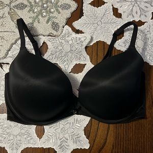 Victoria secret black push up bra 36DD